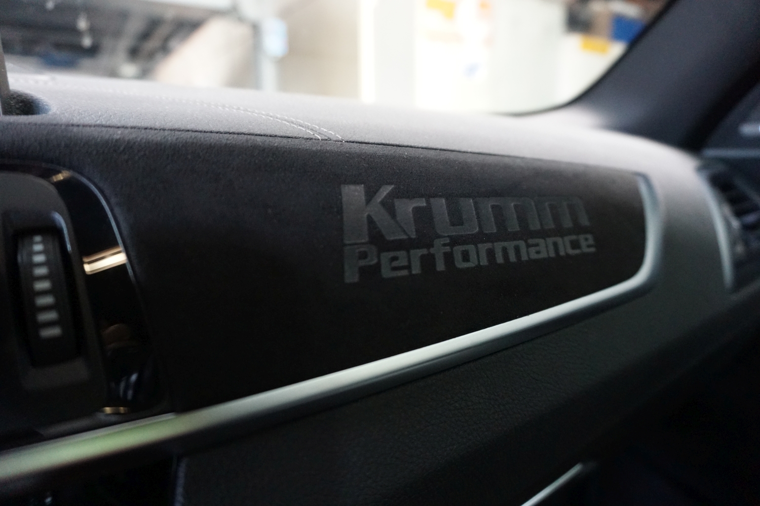 https://www.krumm-performance.de/media/c4/1f/16/1608559300/b1.jpg